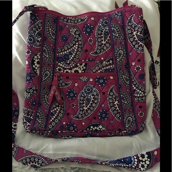 Vera Bradley Handbags - NWOT Vera Bradley Boysenberry Hipster bag